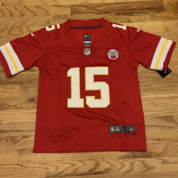 Patrick Mahomes #15  Chiefs Red KIDS Jersey - Picture 1 of 2